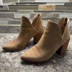 Steve Madden Cedar Ankle Bootie – Tan Suede – Women’s Size 6M